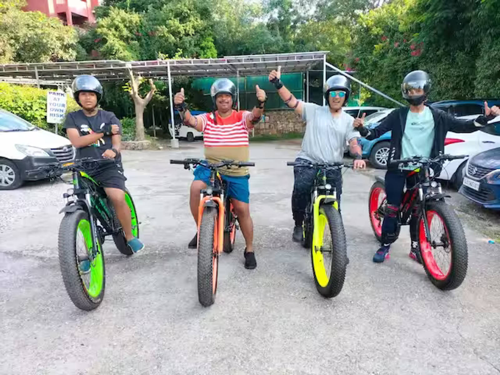 Electric mountain bike customer